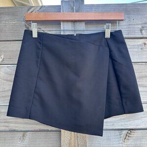Express Asymmetrical Timeless Mini Skort Black - 0